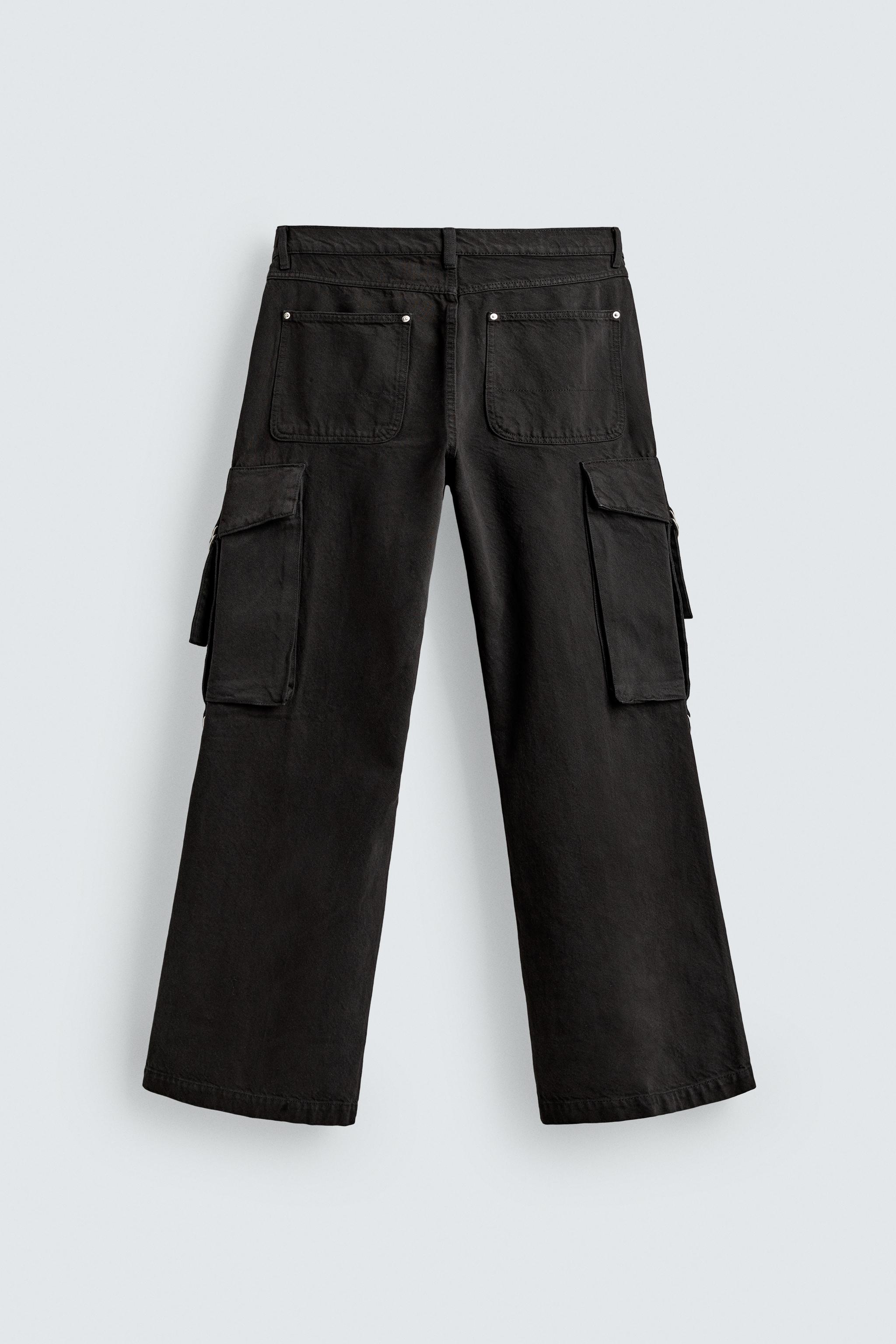 RELAXED FIT CARGO PANTS WITH STRAPS